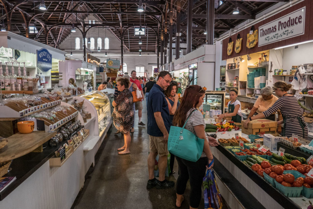 6 Must-Visit Urban Farmers Markets in Pennsylvania