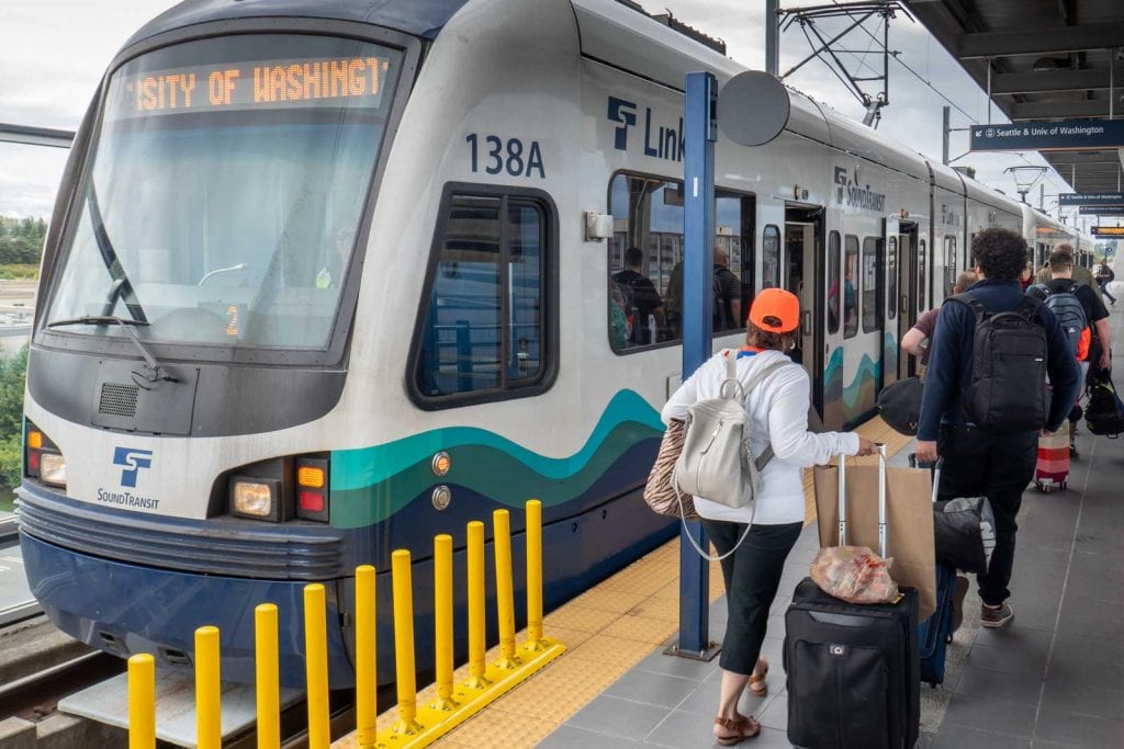 light rail seattle university of washington