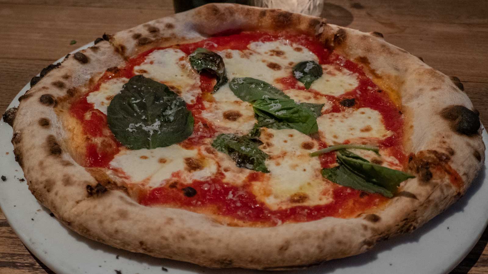 margherita classica pizza at Fornino Greenpoint Brooklyn