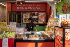 melonpan vendor in Asakusa Tokyo