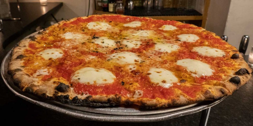 TheClassicpizzaatEmilyBrooklynNYC1422x711 I May Roam