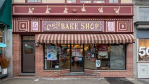 Carlo's Bake Shop Hoboken New Jersey by Brian Cicioni